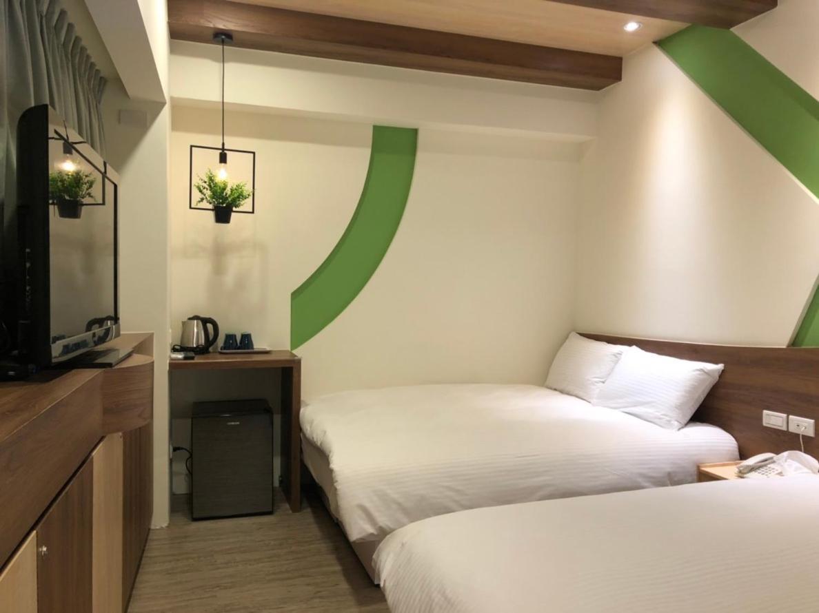 Haozhan Hotel Тайбэй Экстерьер фото